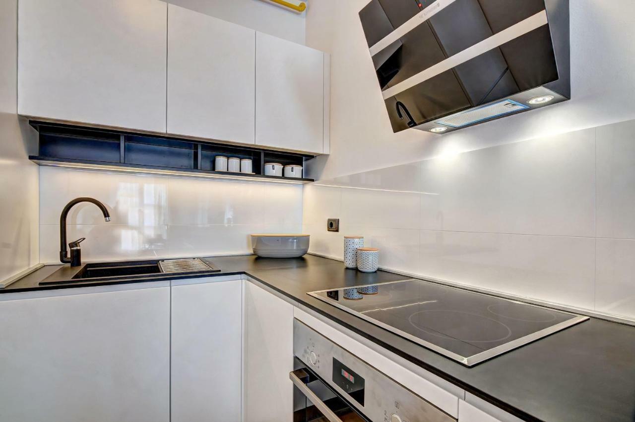 Pr Apartment Fažana Kültér fotó